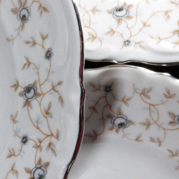 Lot of 7 bread plates 6.75" Mitterteich Bavaria Germany Lady Linda blue rose - Picture 8 of 8